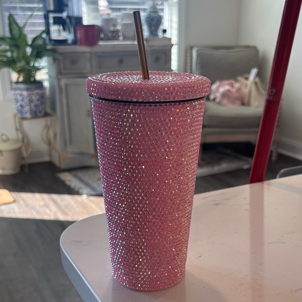 Pink Crystal Tumbler with Straw